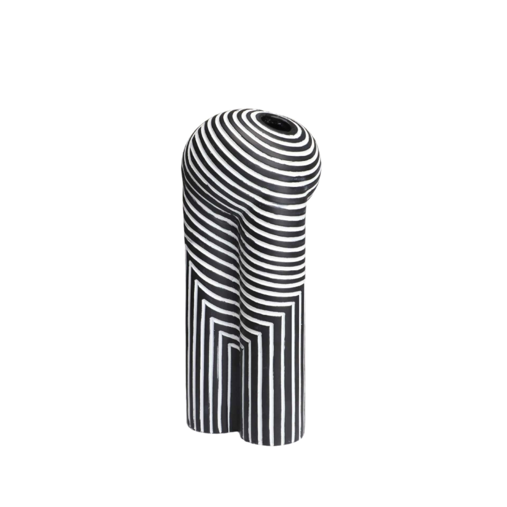 L'élégance du vieux monde - Un vase décoratif de chef-d'œuvre européen