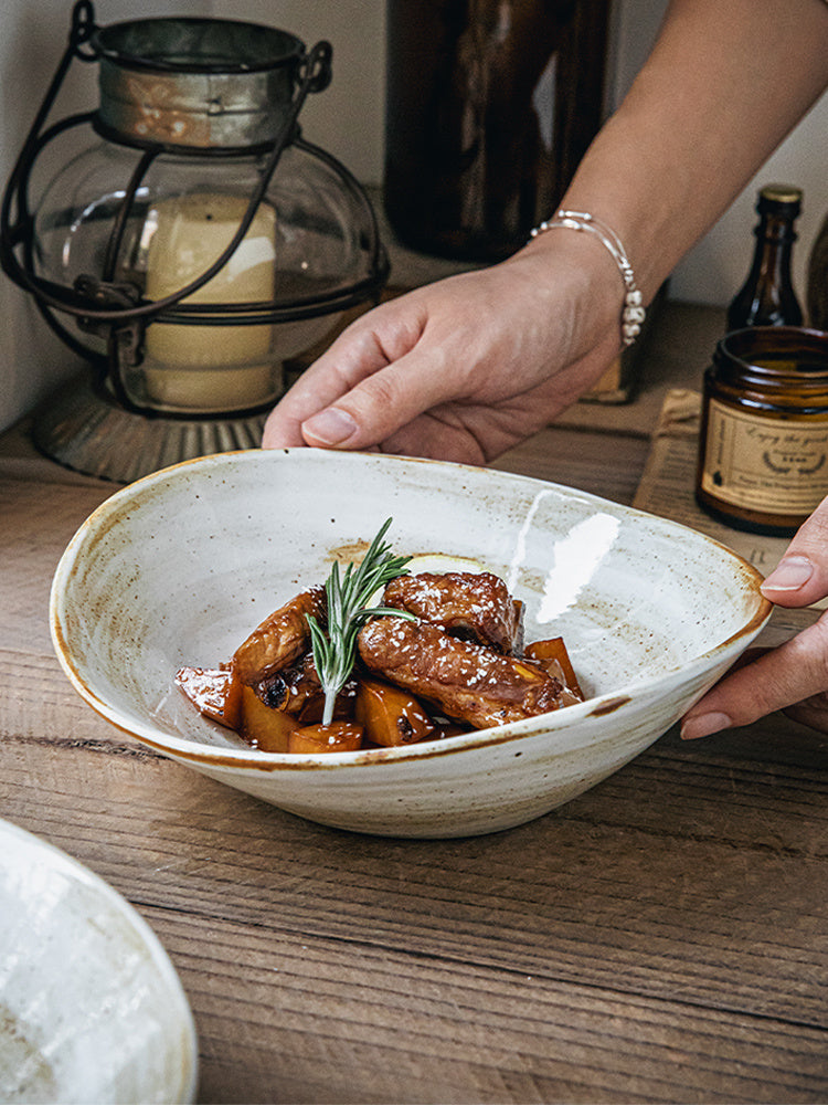 Stoneware-shaped Salad Bowl