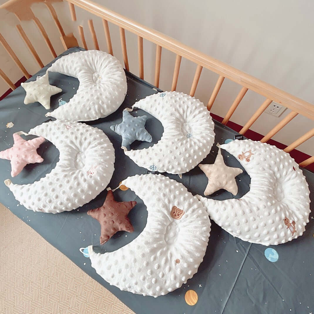 Baby Beanie Velvet Comforter Moon Star Shaped Pillow