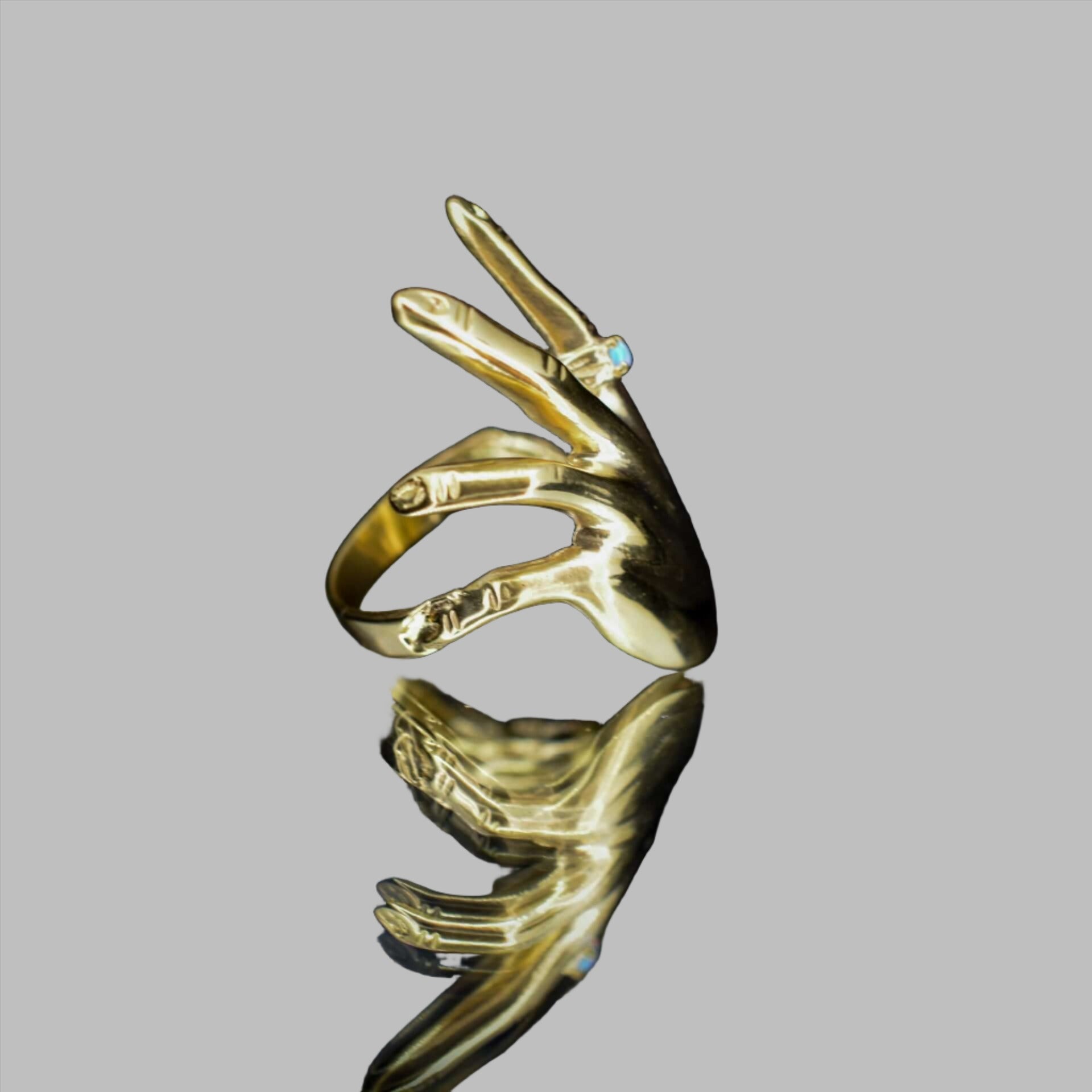 Art Palm Ring-Holder