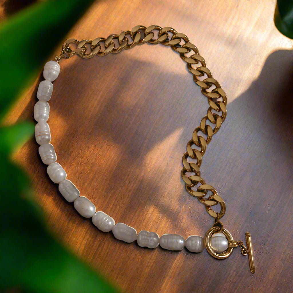 Stainless Steel Gold Plated Cuban Chain Freshwater Pearl Necklace