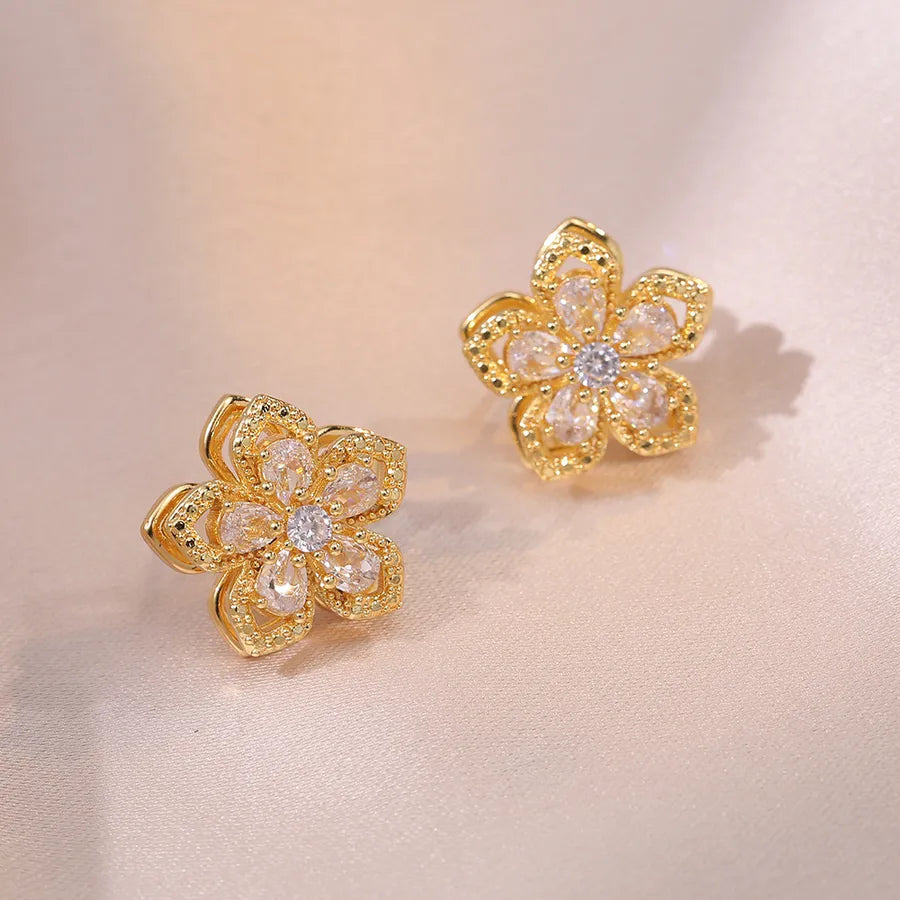 Titanium Steel Copper Elegant Diamond Flower Jewelry